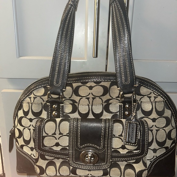Coach Vntg Y2K Domed Satchel and  Matching Wallet in EUC Dust Bag Included - Picture 1 of 8